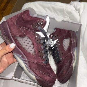 Jordan Kids Sneakers in Burgundy and Gray